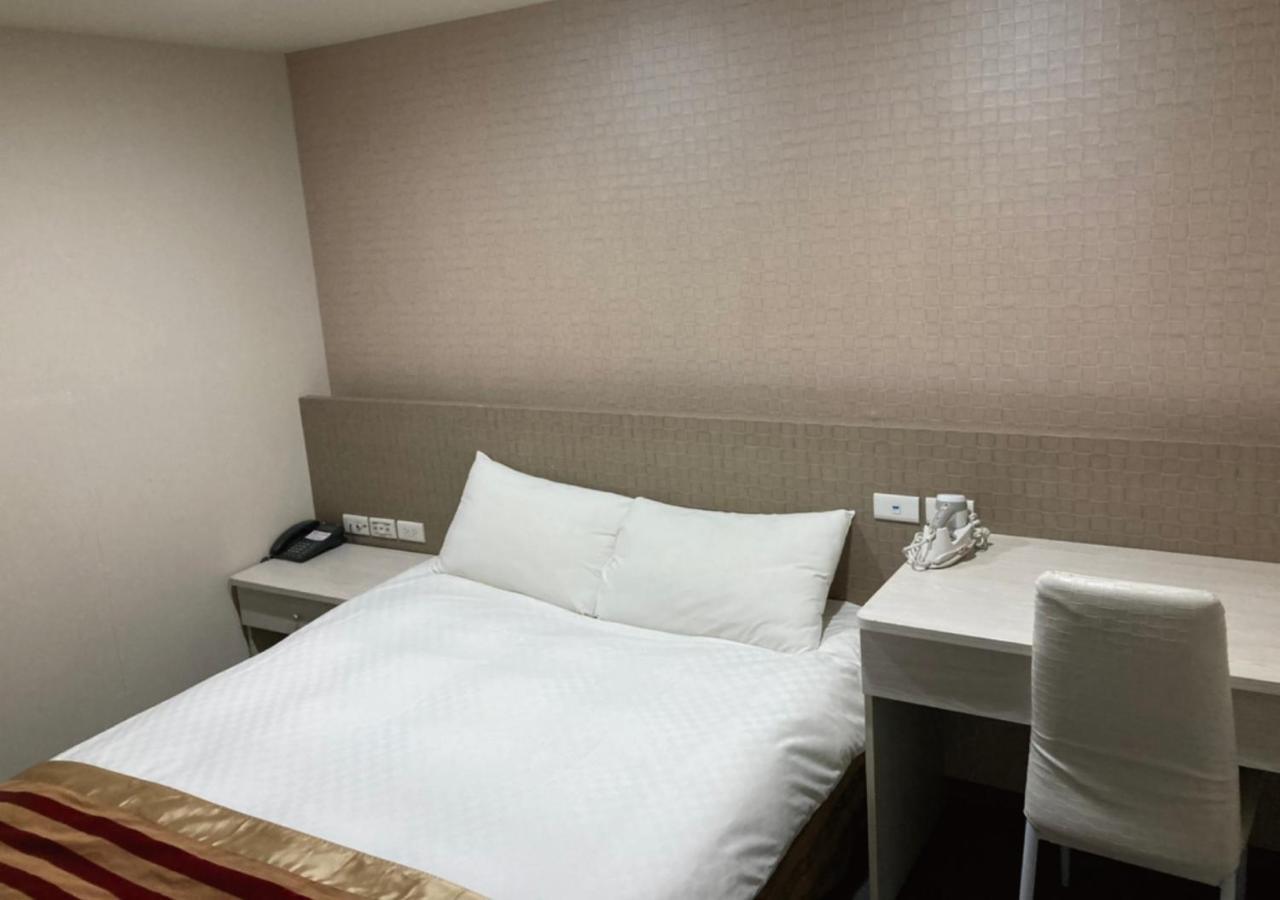 Shun-Yi Business Hotel Τσιάγι Εξωτερικό φωτογραφία