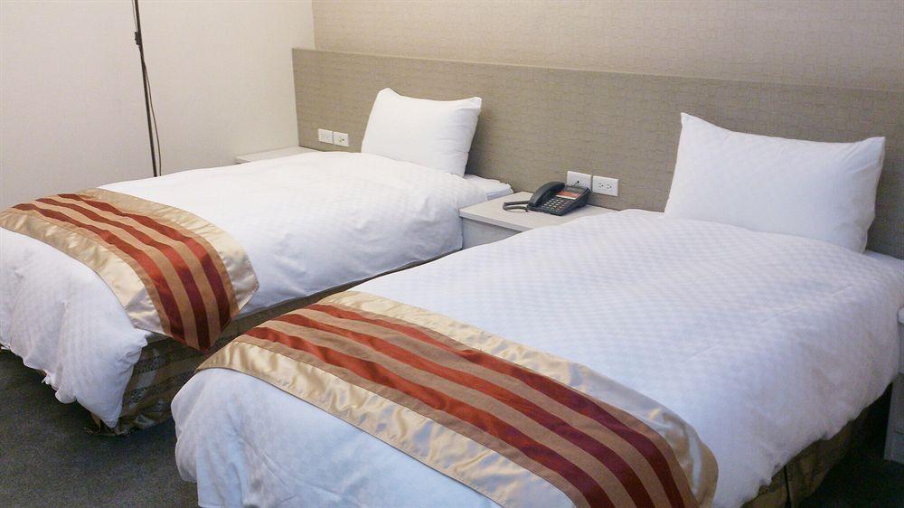 Shun-Yi Business Hotel Τσιάγι Εξωτερικό φωτογραφία