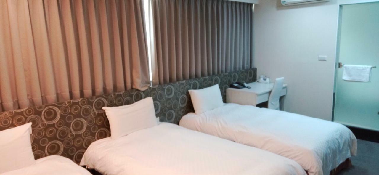 Shun-Yi Business Hotel Τσιάγι Εξωτερικό φωτογραφία